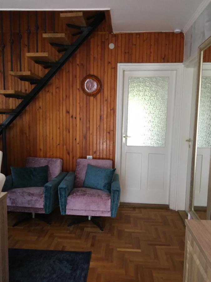 فيلا Rozsa Nyaralohaz Balatonboglár المظهر الخارجي الصورة
